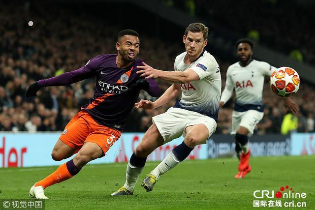 文班：我们的目标是直接进季后赛，但现在可以向更高排名冲击（文班：原本目标直通季后赛，如今剑指更高排名）