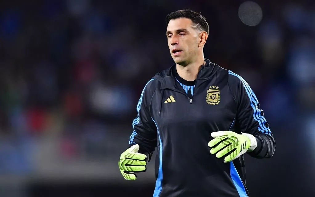 格雷森·阿伦：那次接触不应导致被驱逐 我觉得对抗强度是合理的（格雷森·阿伦：那次接触不该判驱逐，对抗强度属合理范围）