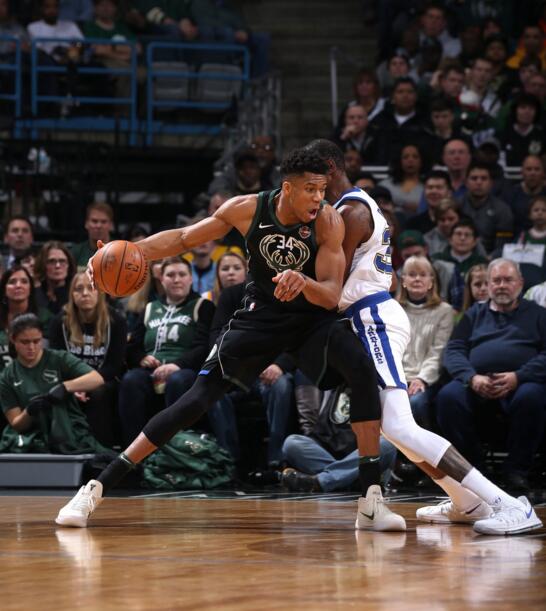 弃用世界第三，王励勤出狠招！国乒大洗牌奥运赌注，21岁新星重用（雪藏世界第三，王励勤强势出手！国乒大洗牌押注奥运，21岁新星获重用）