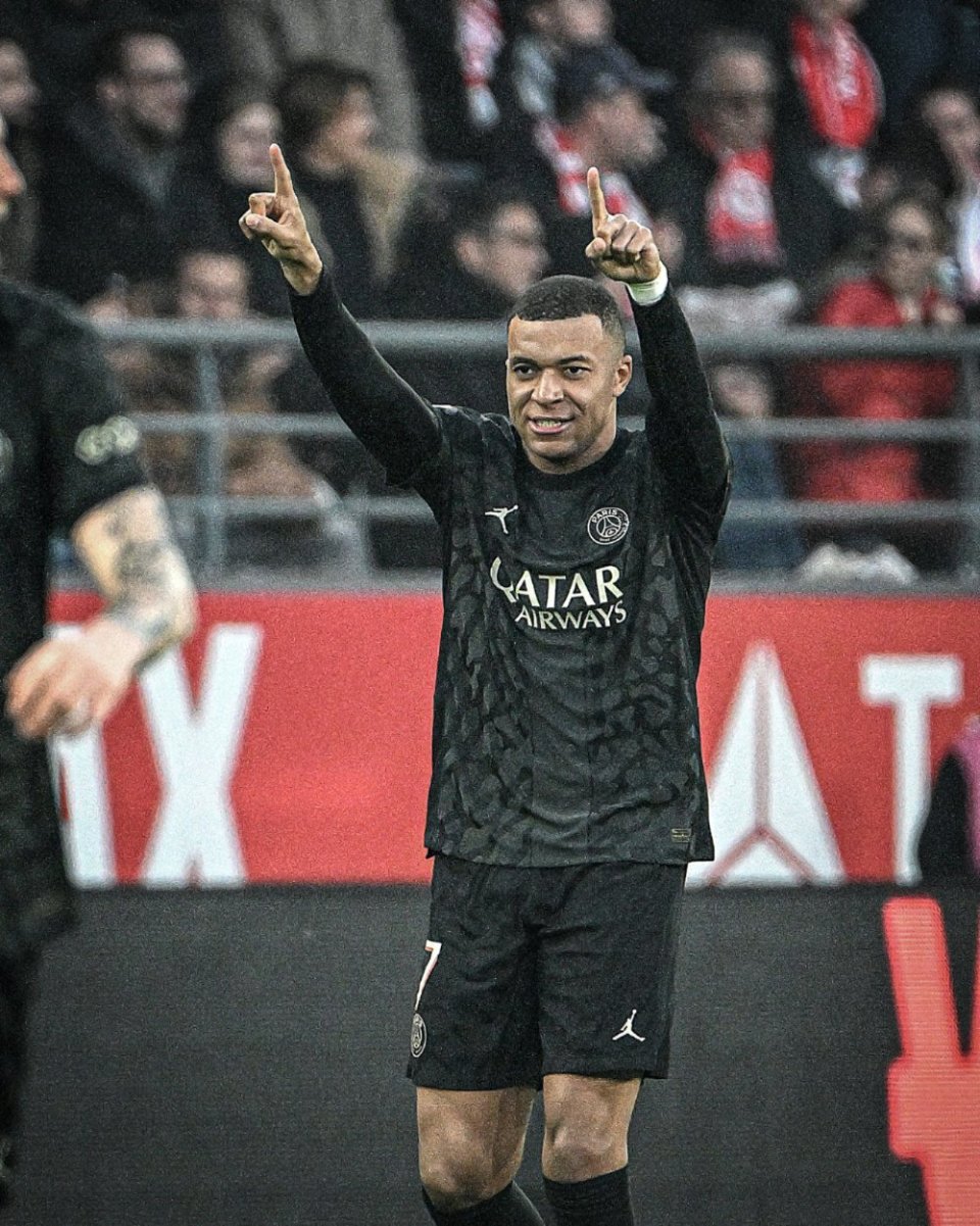 西甲对皇家马德里声明的有力回应：视听权收入分配争议再起波澜（西甲强硬回击皇马声明：转播收入分配争端再燃）