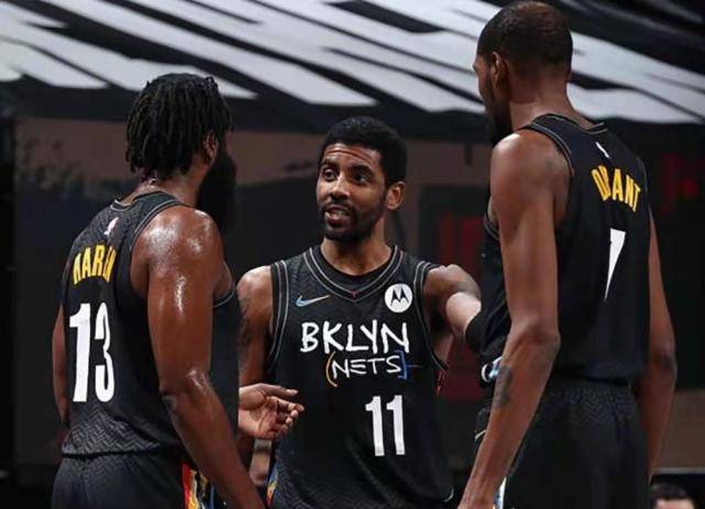 CBA季后赛前瞻：广东队争夺三连冠（CBA季后赛将启：广东剑指三连冠）