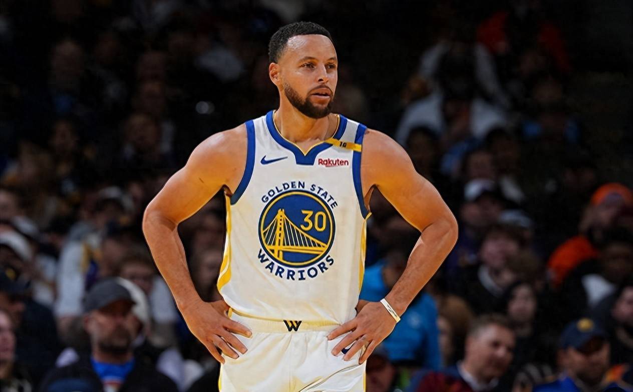 跟队：埃文斯与曼联和平分手，离开租借与青训发展主管职位（随队记者：埃文斯与曼联友好分手，卸任租借与青训发展总监一职）