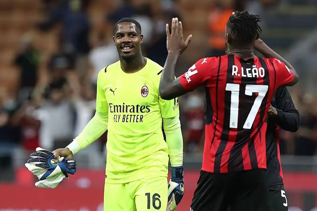 埃尔坎参加尤文圣诞晚宴：尤文正凝聚成一个整体，并日益强大（埃尔坎出席尤文圣诞晚宴：球队愈发团结，实力与日俱增）