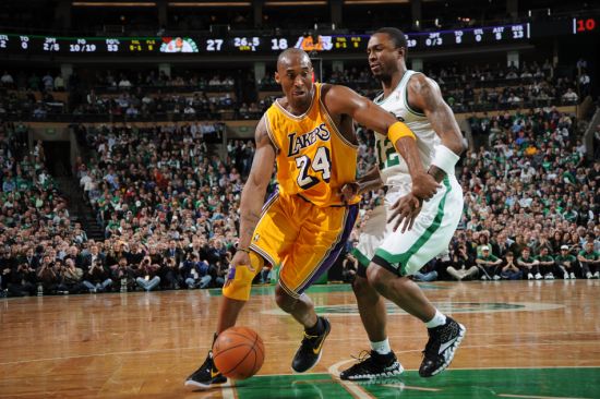 亚冠二积分榜：国安拿到3分上升至第三，麦克阿瑟升至榜首（亚冠第2组积分榜：国安全取3分升至第3，麦克阿瑟登上榜首）