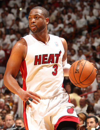 签到2027年！山东泰山续约中超最贵外援，克雷桑入籍或助国足！（续约至2027年！山东泰山留住中超最贵外援，克雷桑或入籍助力国足）