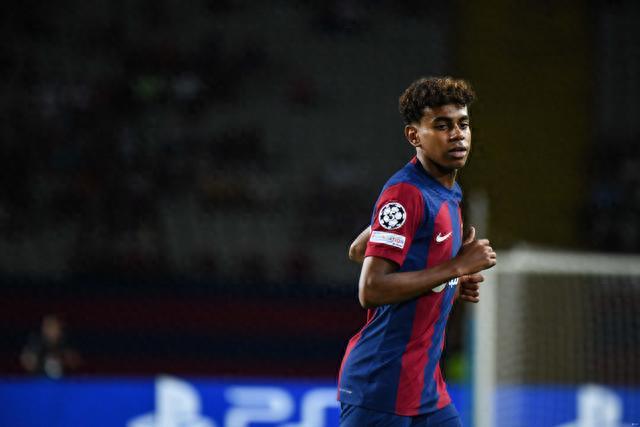 意媒：年薪300万欧的麦肯尼希望涨薪续约，但尤文不愿意接受（意媒：麦肯尼年薪300万欧盼加薪续约，尤文不予接受）