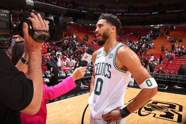 内马尔父亲：内马尔伤势还没确认，我们还没收到影像检查结果（内马尔之父：伤情尚未确定，影像检查结果仍未收到）