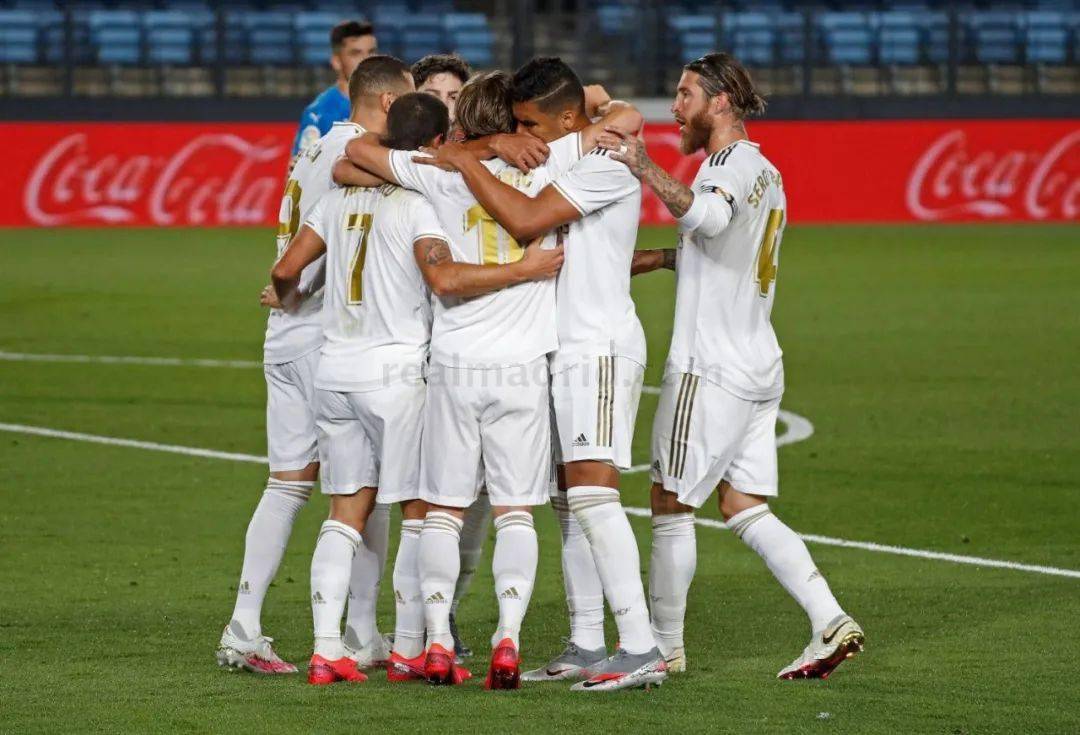 舍甫琴科：德比战获胜对米兰更重要，他们比国米略显脆弱（舍甫琴科：米兰更需要德比胜利，相较国米稍显脆弱）