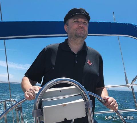 罗体：布罗佐维奇与利雅得胜利续约谈判无进展，尤文正在关注（罗体：布罗佐维奇与利雅得胜利续约停滞，尤文图斯紧盯进展）