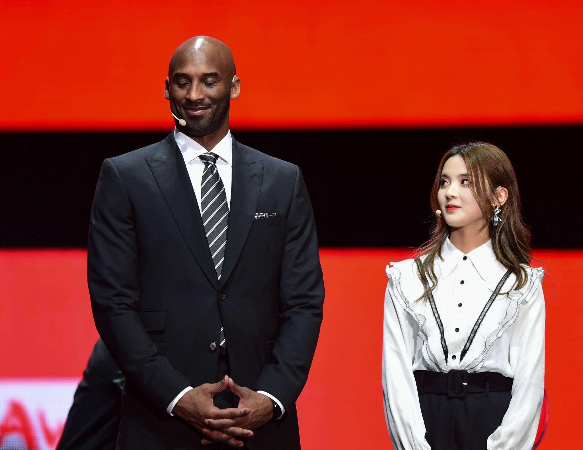 欧文助攻率创新高，全队配合默契（欧文助攻率飙升至新高，球队默契十足）