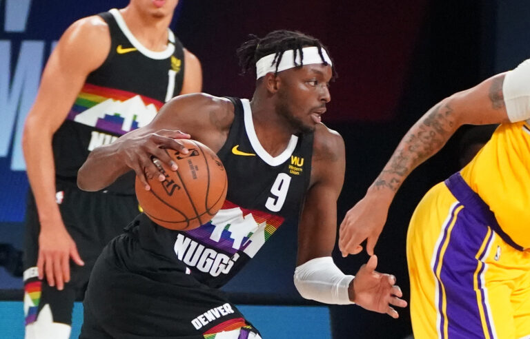 马祖拉：防守端我们非常信任怀特 他无球和有球防守一样出色（马祖拉盛赞怀特防守：无球与有球同样出色，球队对他高度信任）